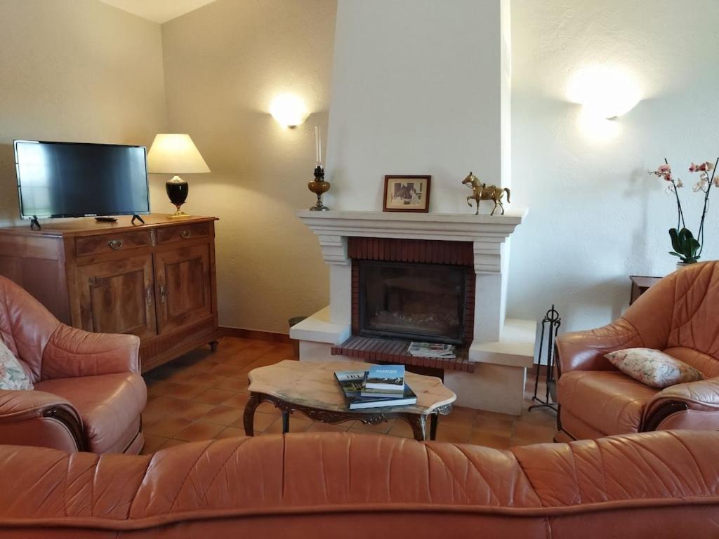 Maison De Campagne Au Coeur D'Un Elevage De Poneys Connemara Le Landreau ภายนอก รูปภาพ